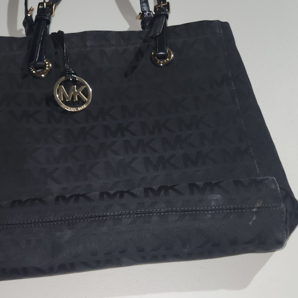 Michael Kors Black Tote Bag OS - Picture 6 of 7